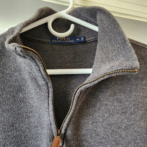 Ralph Lauren men's pullover sweat shirt. - Picture 6 of 8